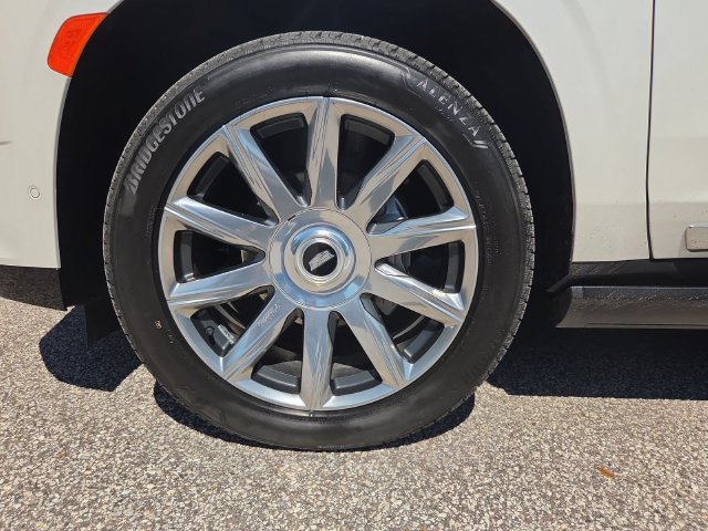 Certified 2024 Cadillac Escalade Premium Luxury Platinum AWD/4WD image 32