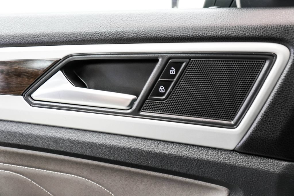 Used 2021 Volkswagen Atlas SE FWD image 42