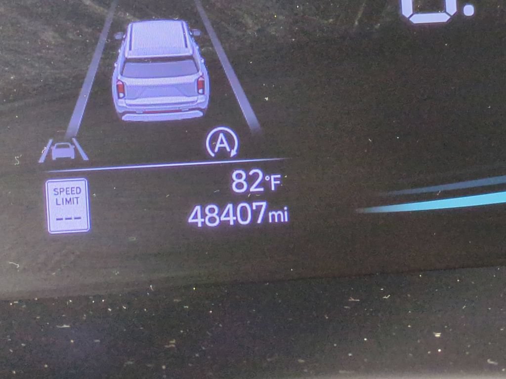 Used 2024 Hyundai Palisade SEL FWD image 38