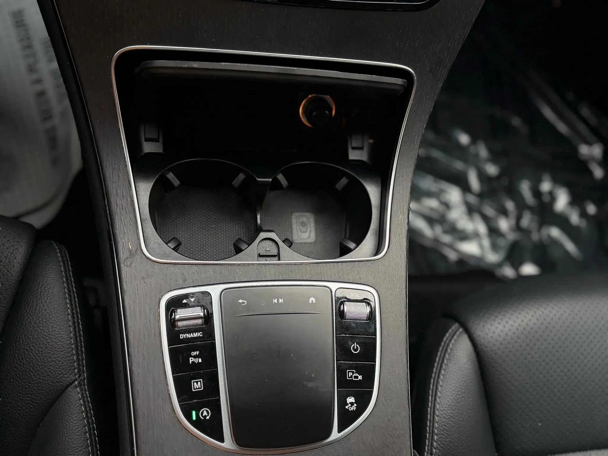 Used 2021 Mercedes-Benz GLC 300 4MATIC image 29