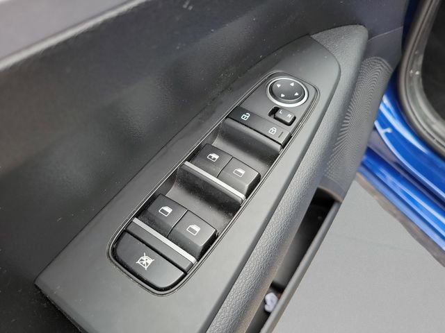 Used 2023 Kia Forte LXS w/ LXS Technology Package FWD image 13