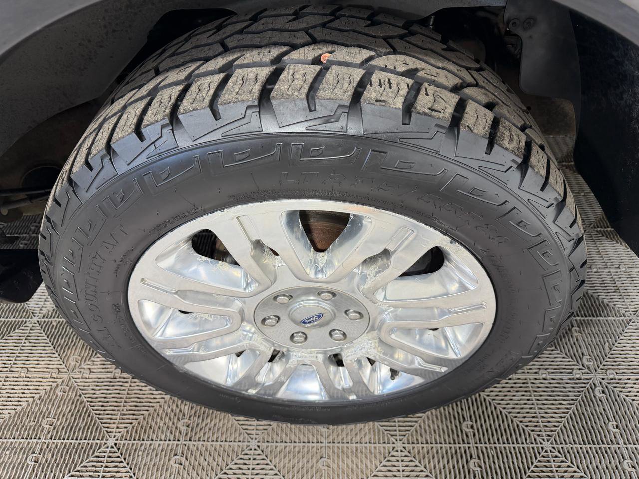 Used 2013 Ford Expedition EL Limited image 21