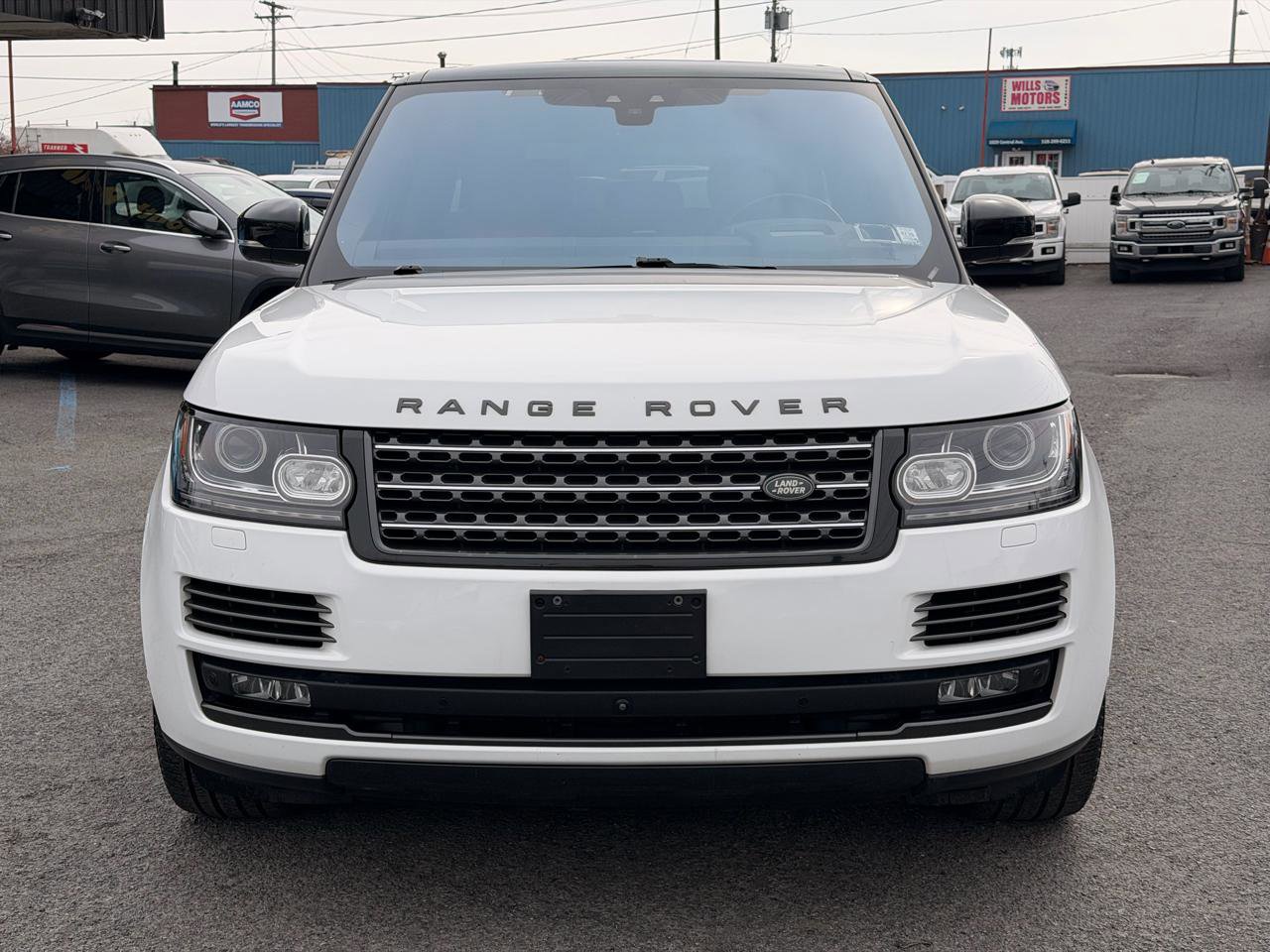 Used 2017 Land Rover Range Rover SV Autobiography Dynamic AWD/4WD image 2