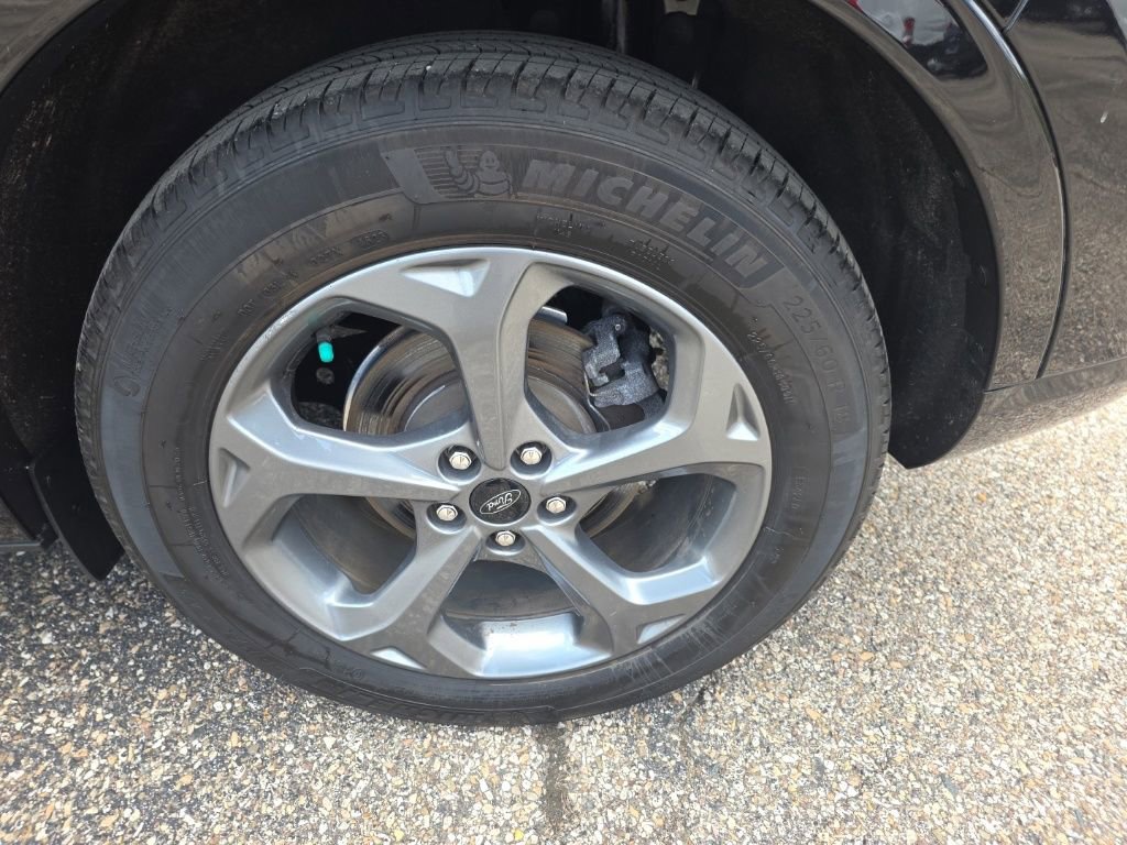 Certified 2024 Ford Escape ST-Line w/ Tech Pack #1 image 15