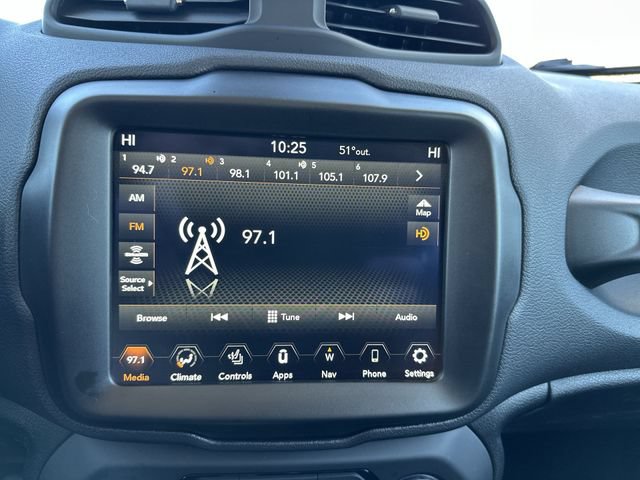 Used 2022 Jeep Renegade Limited AWD/4WD image 14