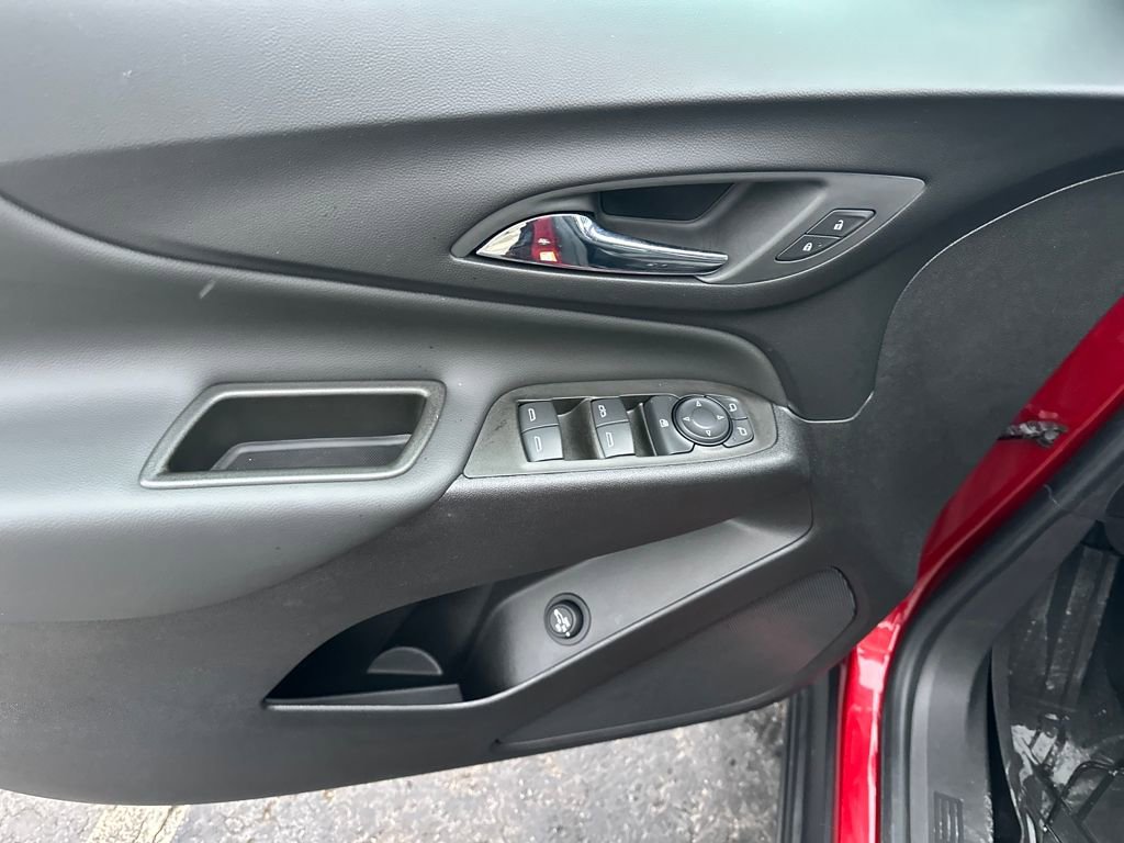 Certified 2024 Chevrolet Equinox LT w/ LPO, Floor Liner Package image 13