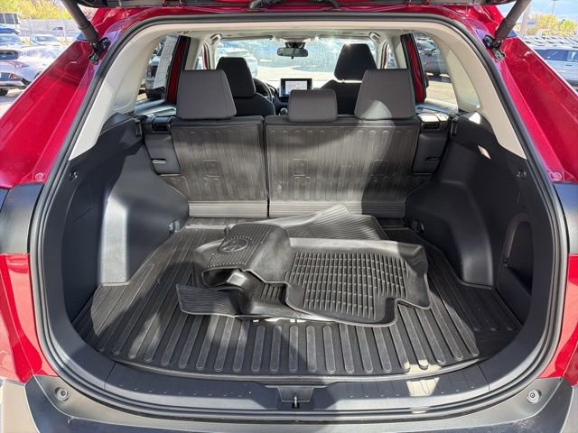 Used 2024 Toyota RAV4 XLE w/ Convenience Package image 28