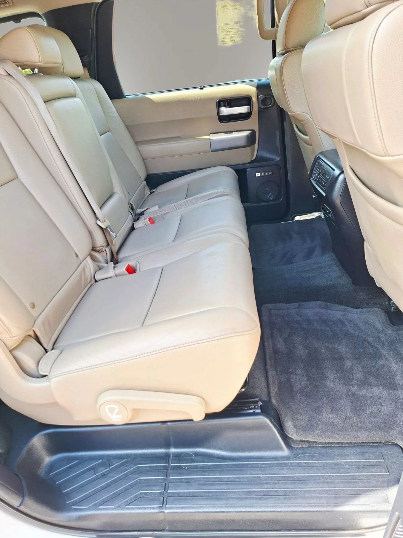 Used 2013 Toyota Sequoia Limited AWD/4WD image 14