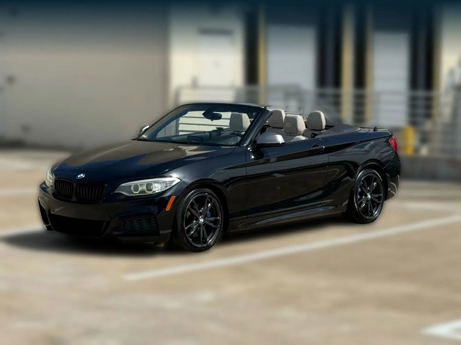 Used 2016 BMW M235i Convertible RWD image 2