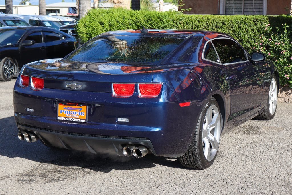 Used 2011 Chevrolet Camaro LS RWD image 9