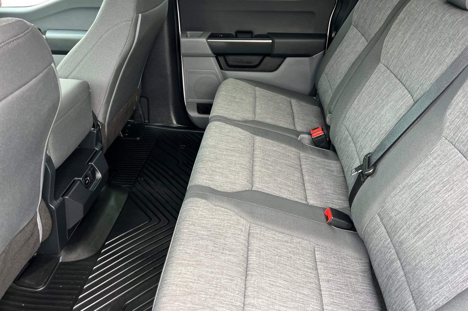 Used 2023 Ford F150 XL image 12