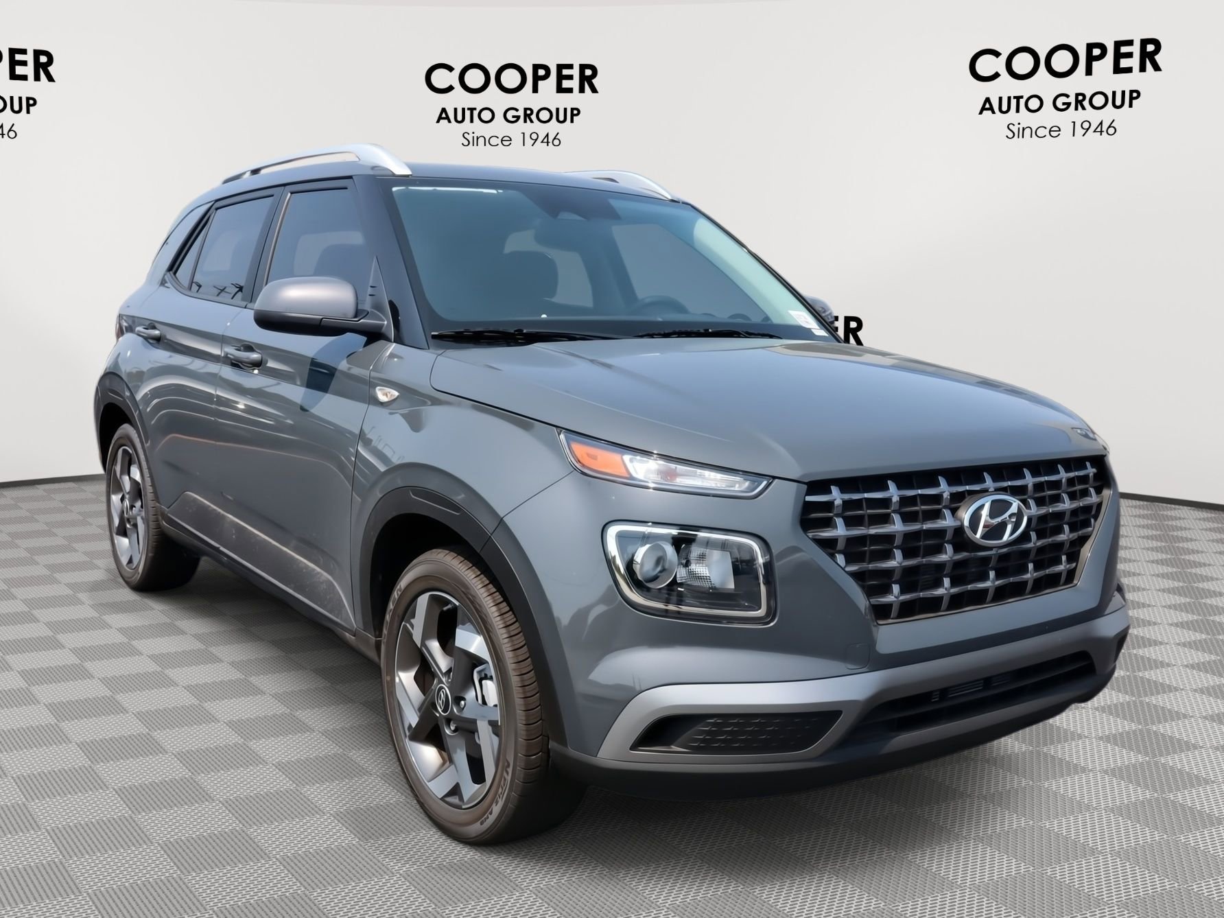 New 2025 Hyundai Venue SEL image 1