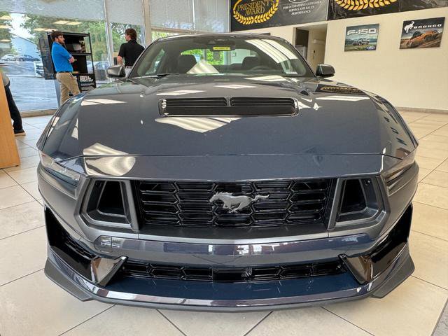 New 2025 Ford Mustang Dark Horse image 9