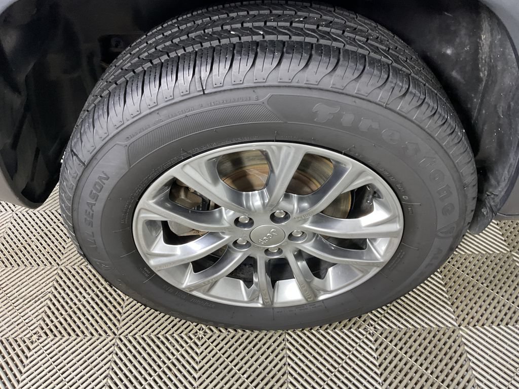 Used 2021 Jeep Cherokee Latitude Lux AWD/4WD image 10