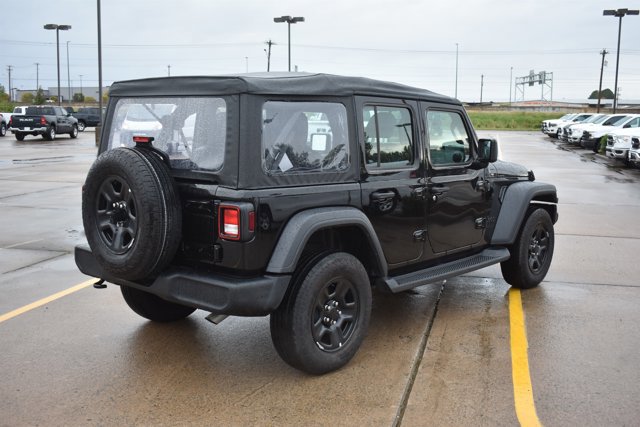 Used 2025 Jeep Wrangler Sport image 5