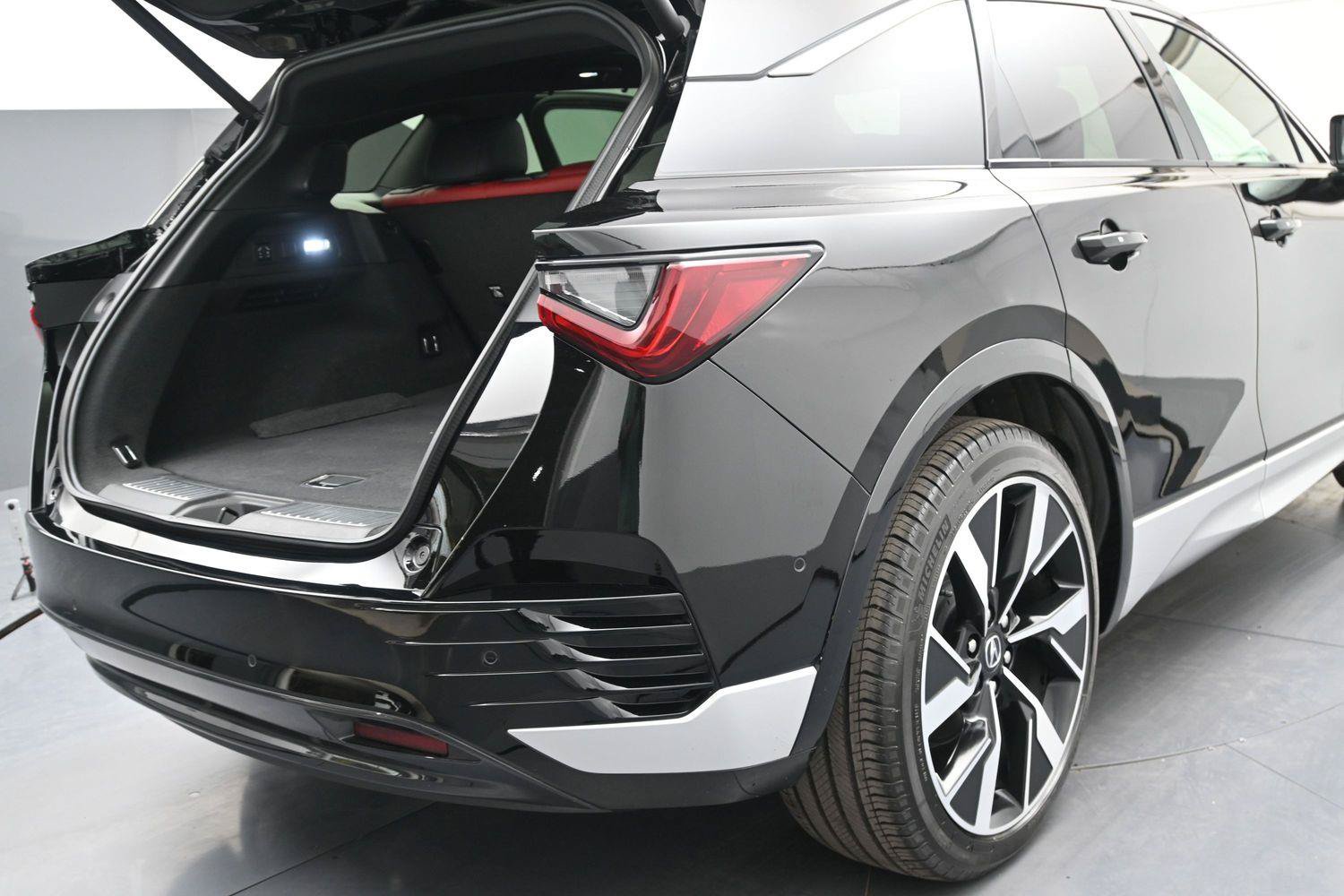 Certified 2024 Acura ZDX Type S AWD/4WD image 13