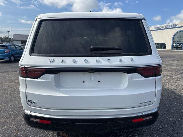 Used 2024 Jeep Wagoneer Series II w/ Flexible Seating Group image 26