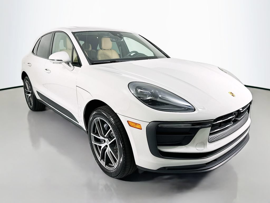 New 2026 Porsche Macan AWD/4WD image 7