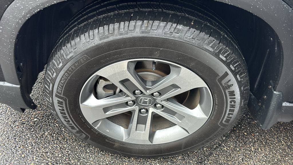 Used 2023 Honda Pilot EX-L image 32