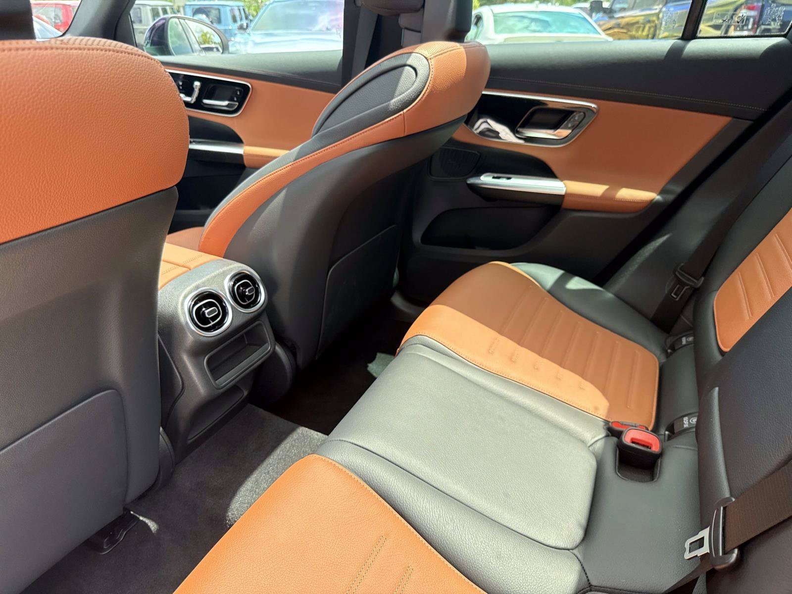 Certified 2026 Mercedes-Benz GLC 43 AMG 4MATIC image 15
