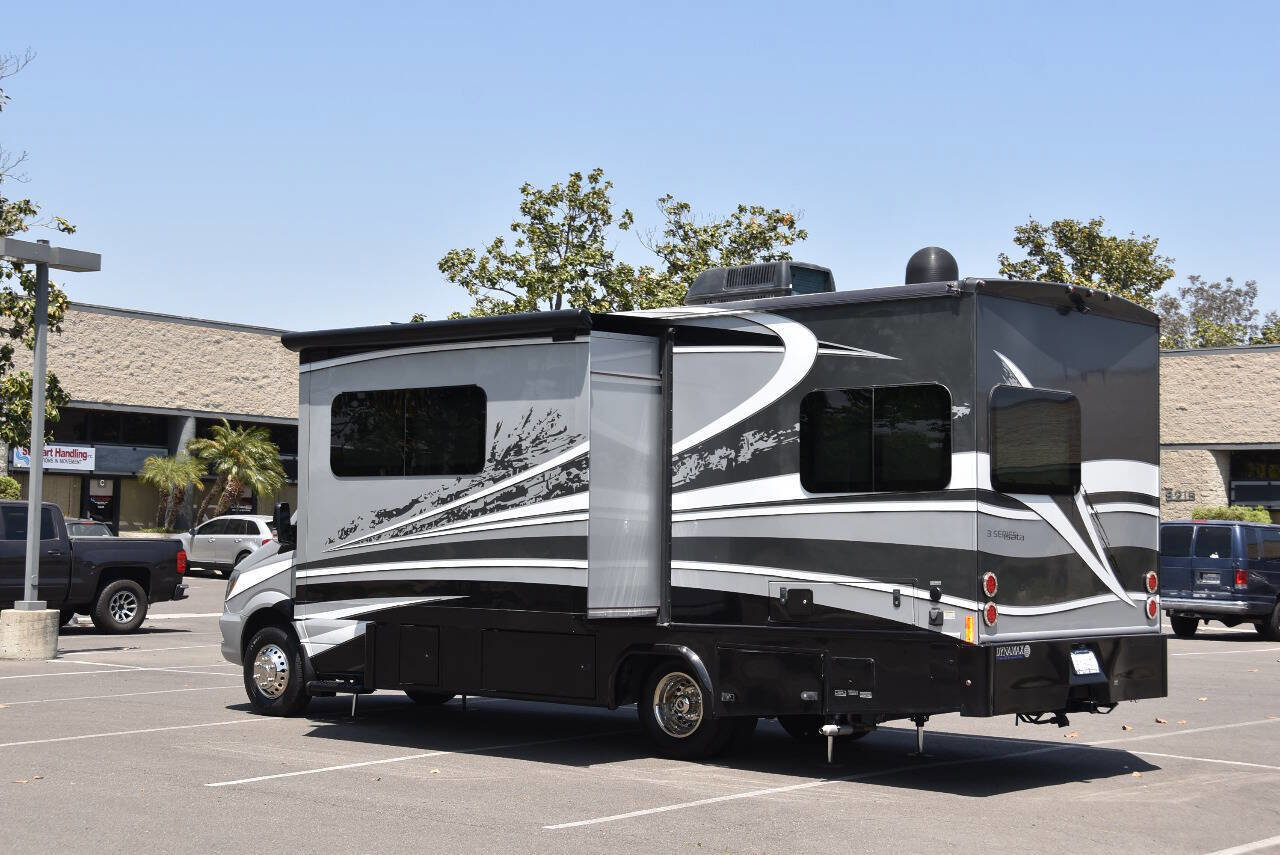 Used 2017 Mercedes-Benz Sprinter 3500 image 37