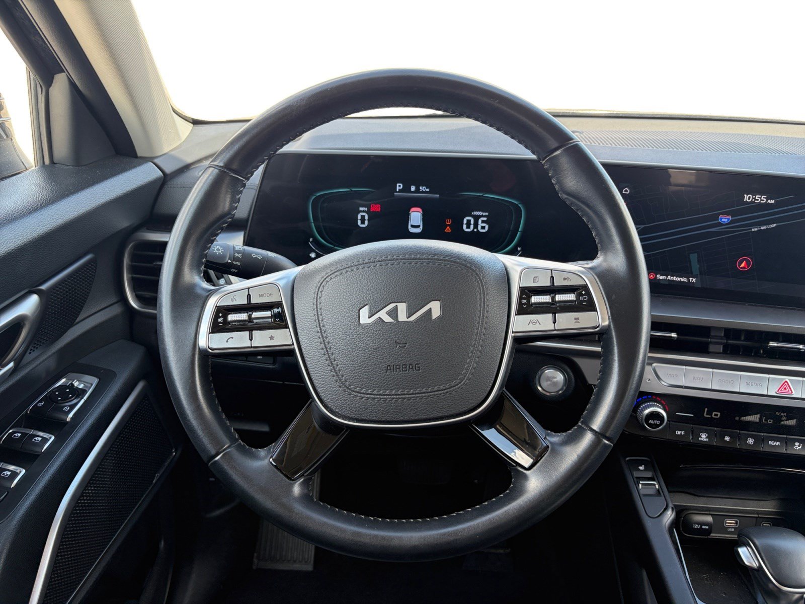 Used 2025 Kia Telluride S FWD image 13