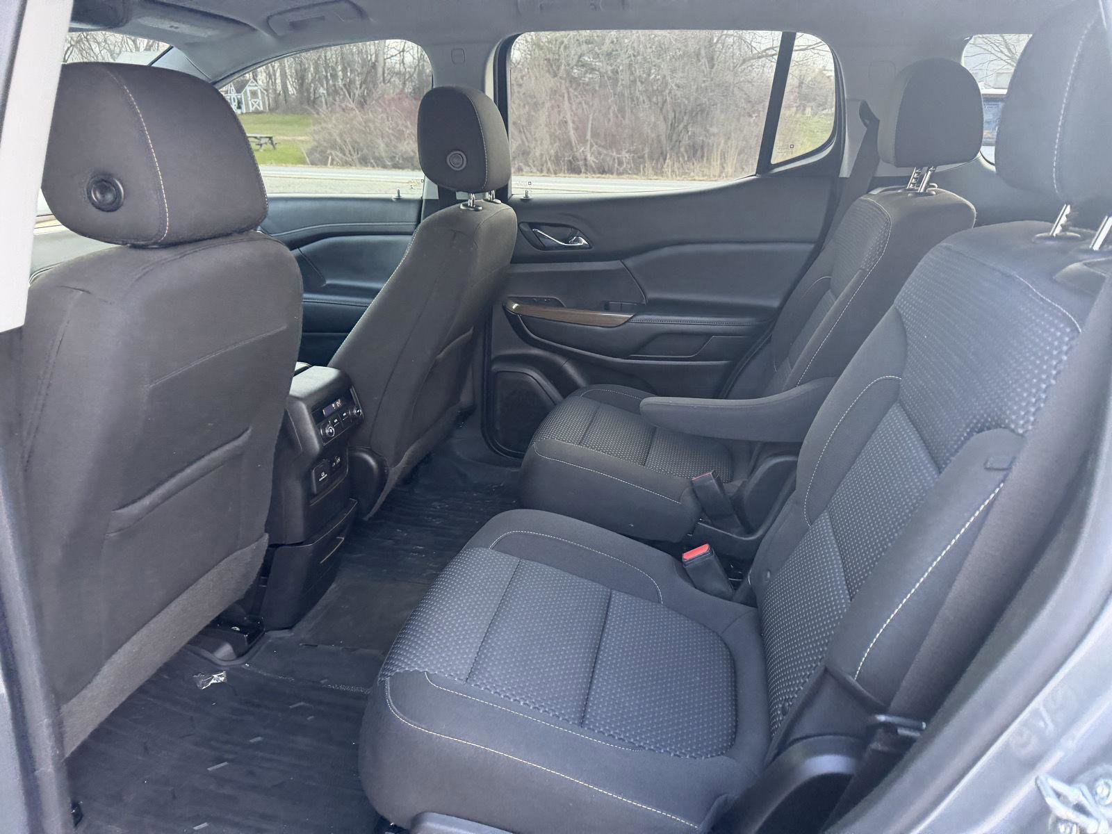 Used 2021 GMC Acadia SLE w/ Driver Convenience Package image 15