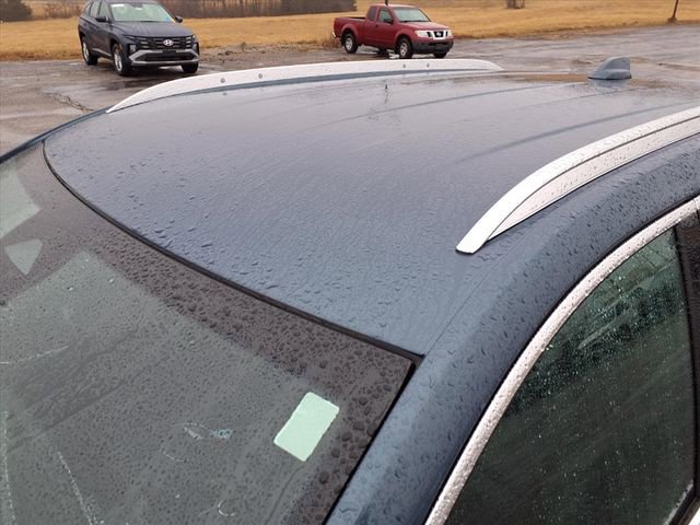 Used 2025 Cadillac XT4 Premium Luxury image 44