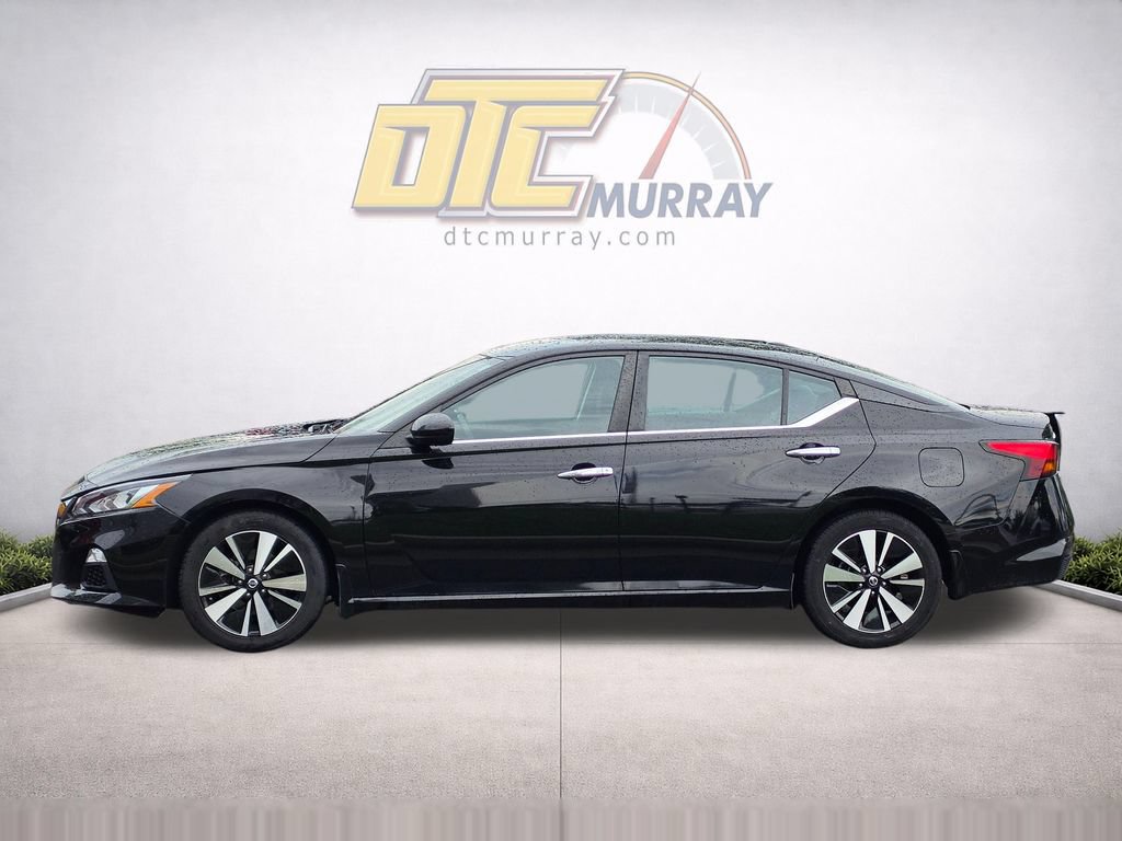 Used 2022 Nissan Altima 2.5 SV FWD image 2