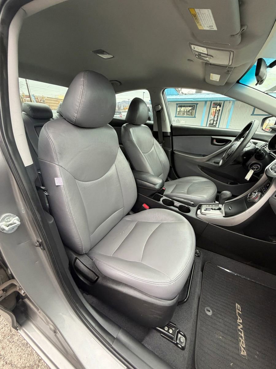 Used 2013 Hyundai Elantra GLS w/ Preferred Pkg image 13