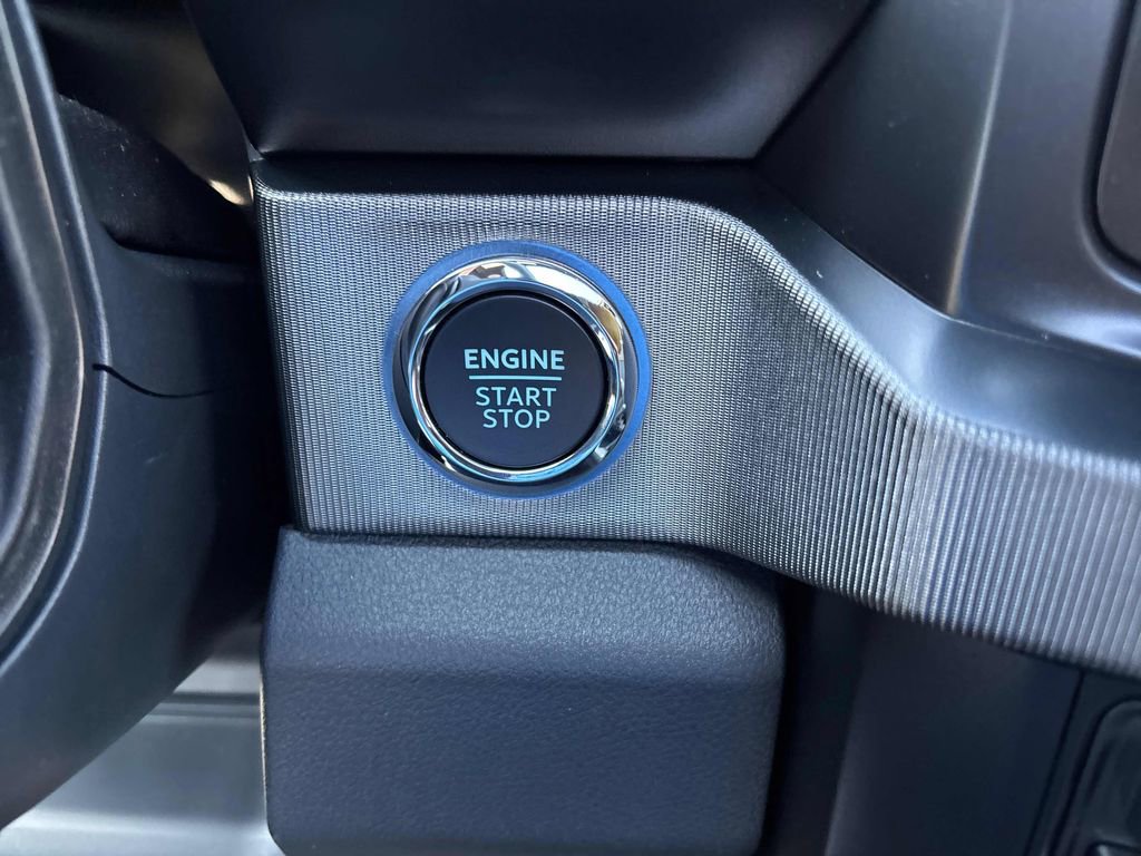 Used 2024 Ford F350 Platinum image 21