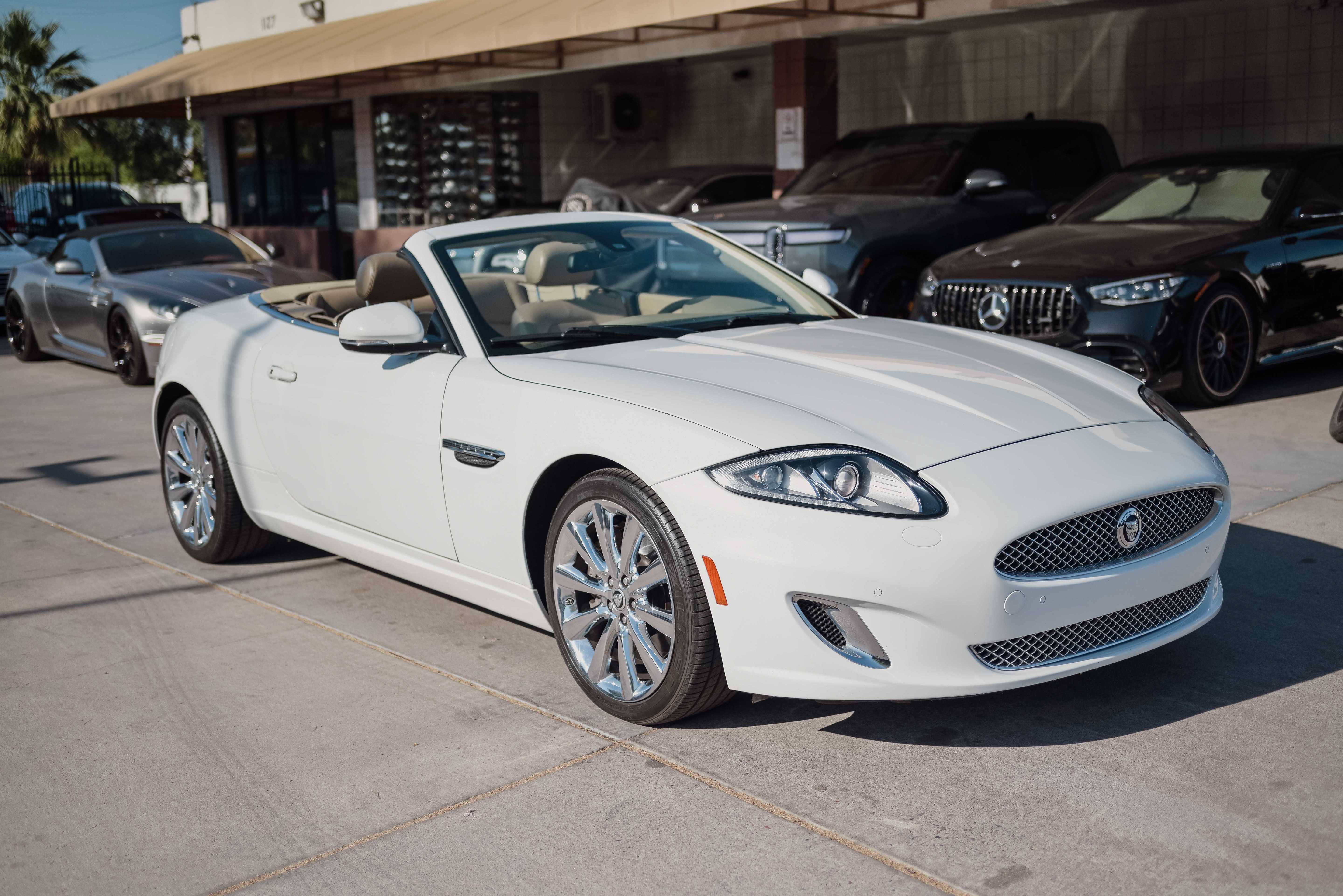 Used 2012 Jaguar XK Convertible RWD image 2