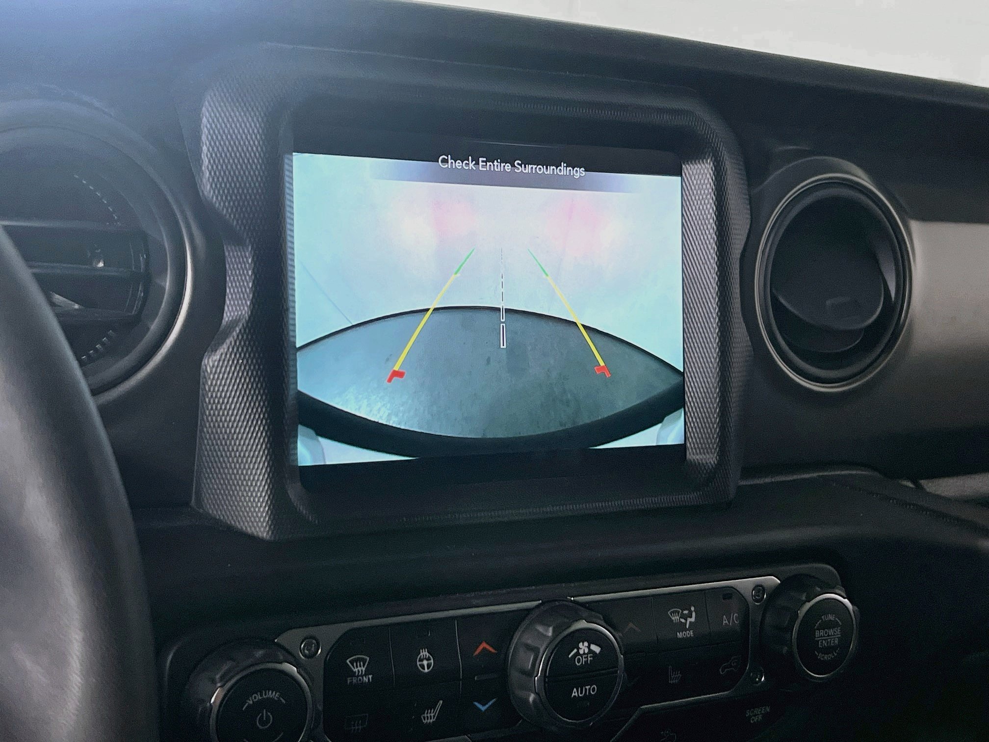 Used 2023 Jeep Wrangler Unlimited Sport w/ Sun And Sound Package AWD/4WD image 14