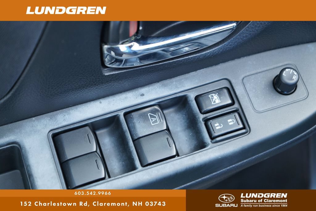 Used 2013 Subaru Impreza 2.0i Premium w/ All-Weather Pkg AWD/4WD image 10