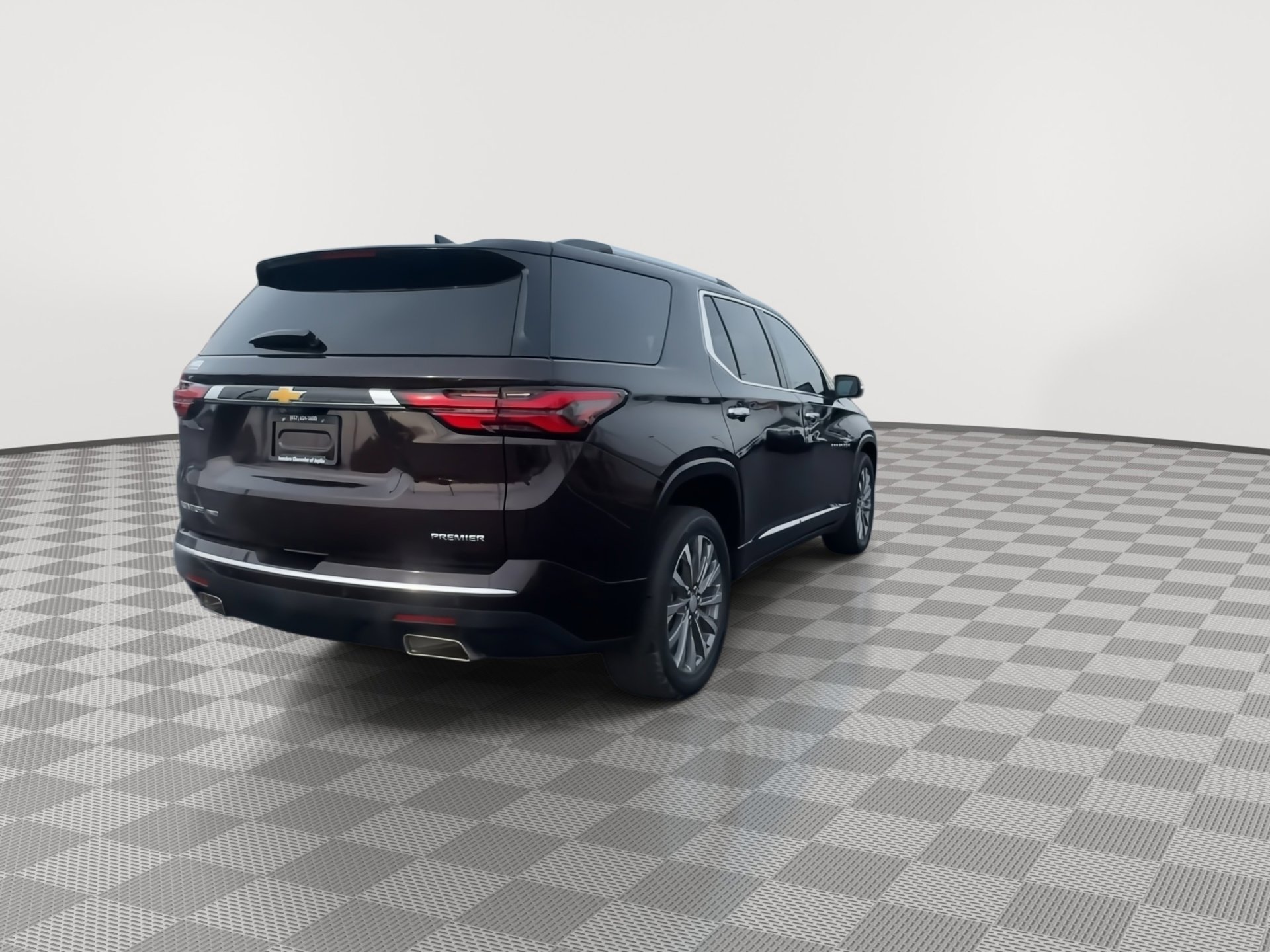 Used 2022 Chevrolet Traverse Premier w/ LPO, Floor Liner Package image 8