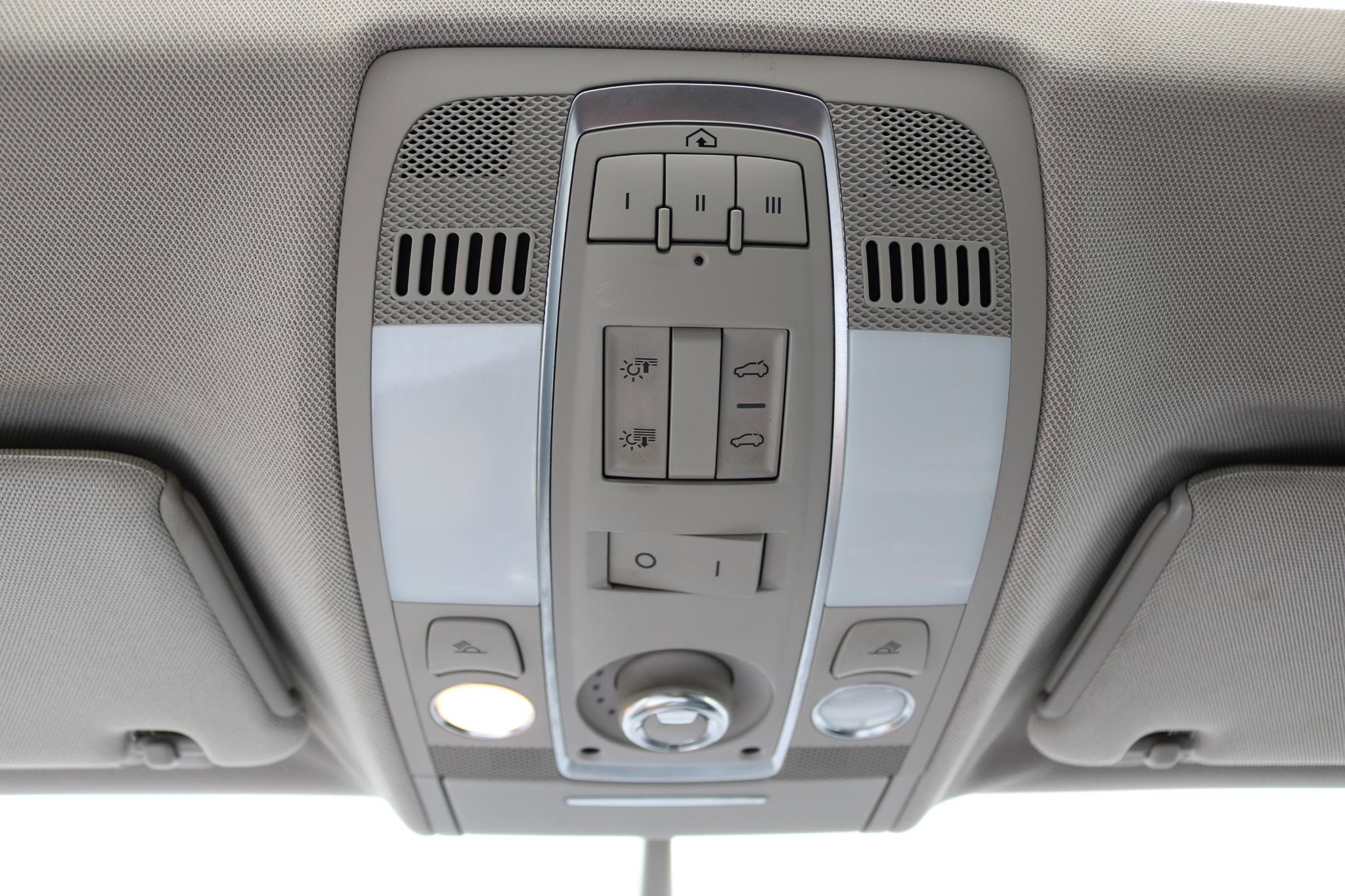 Used 2014 Audi Q7 3.0T Premium AWD/4WD image 31