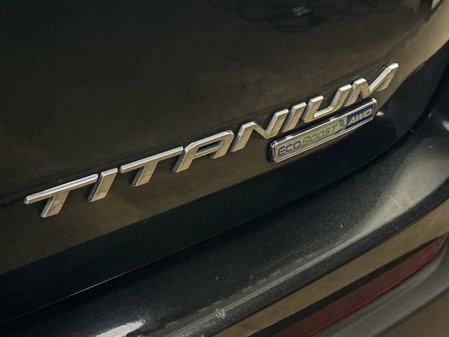 Used 2015 Ford Edge Titanium w/ Equipment Group 301A image 3