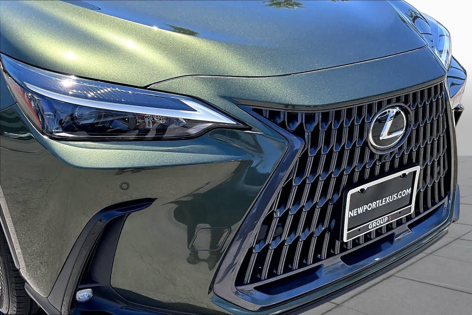 Used 2023 Lexus NX 350h AWD w/ Vision Package image 28