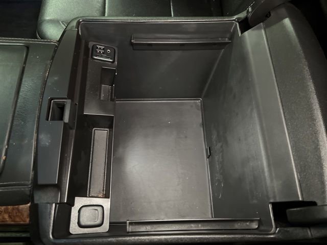 Used 2015 Chevrolet Tahoe LTZ image 25