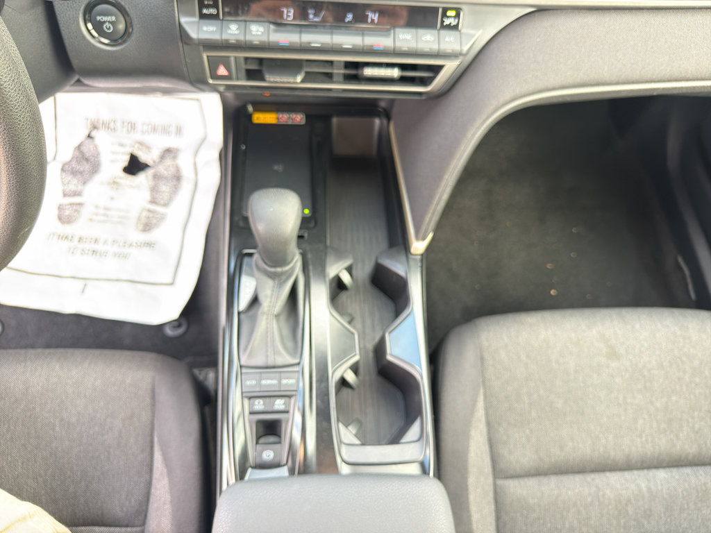 Used 2025 Toyota Camry LE FWD image 17
