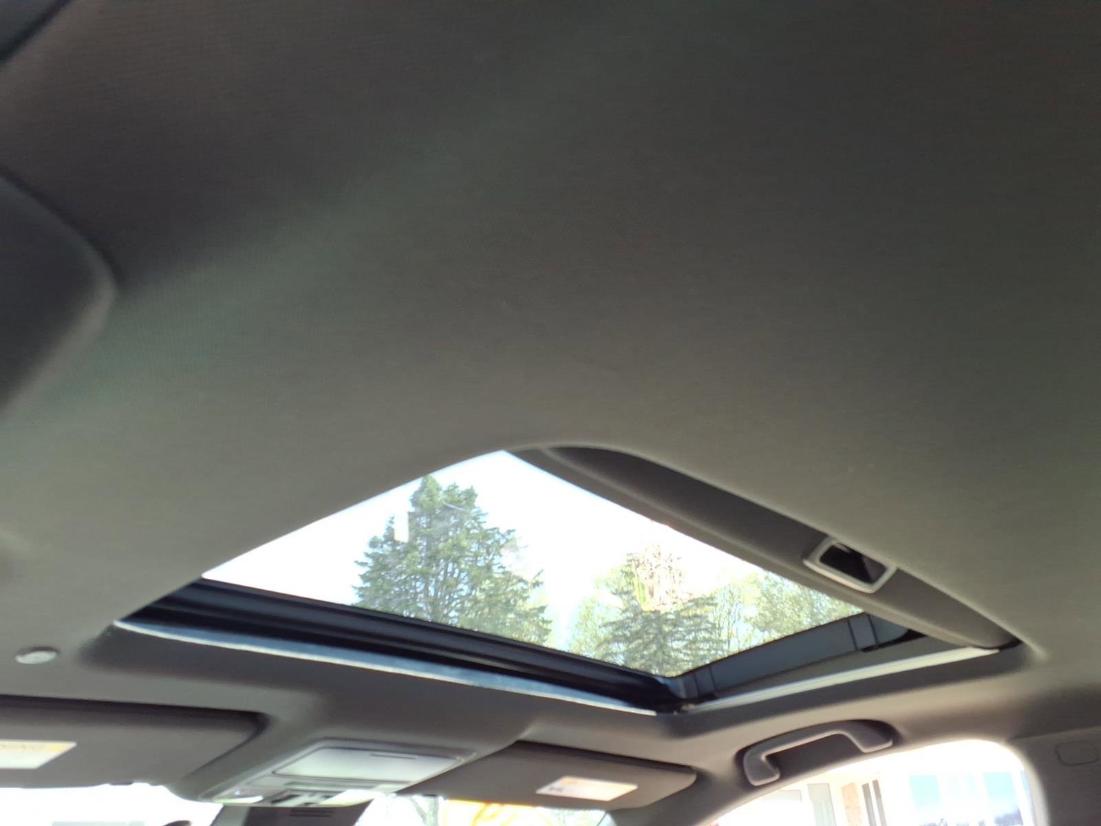 Used 2019 Honda Accord Sport image 5