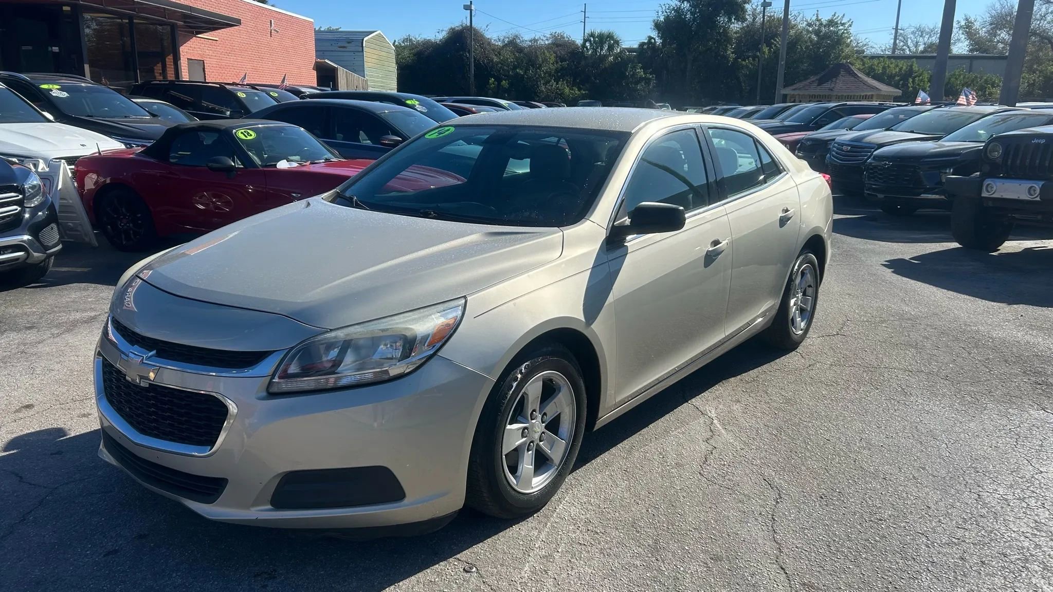 Used 2014 Chevrolet Malibu LS FWD image 2