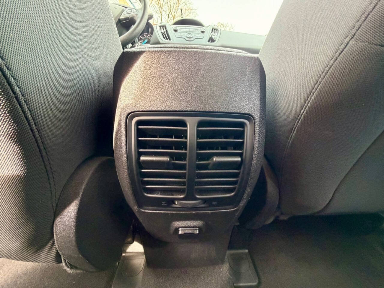 Used 2018 Ford Escape SE AWD/4WD image 17
