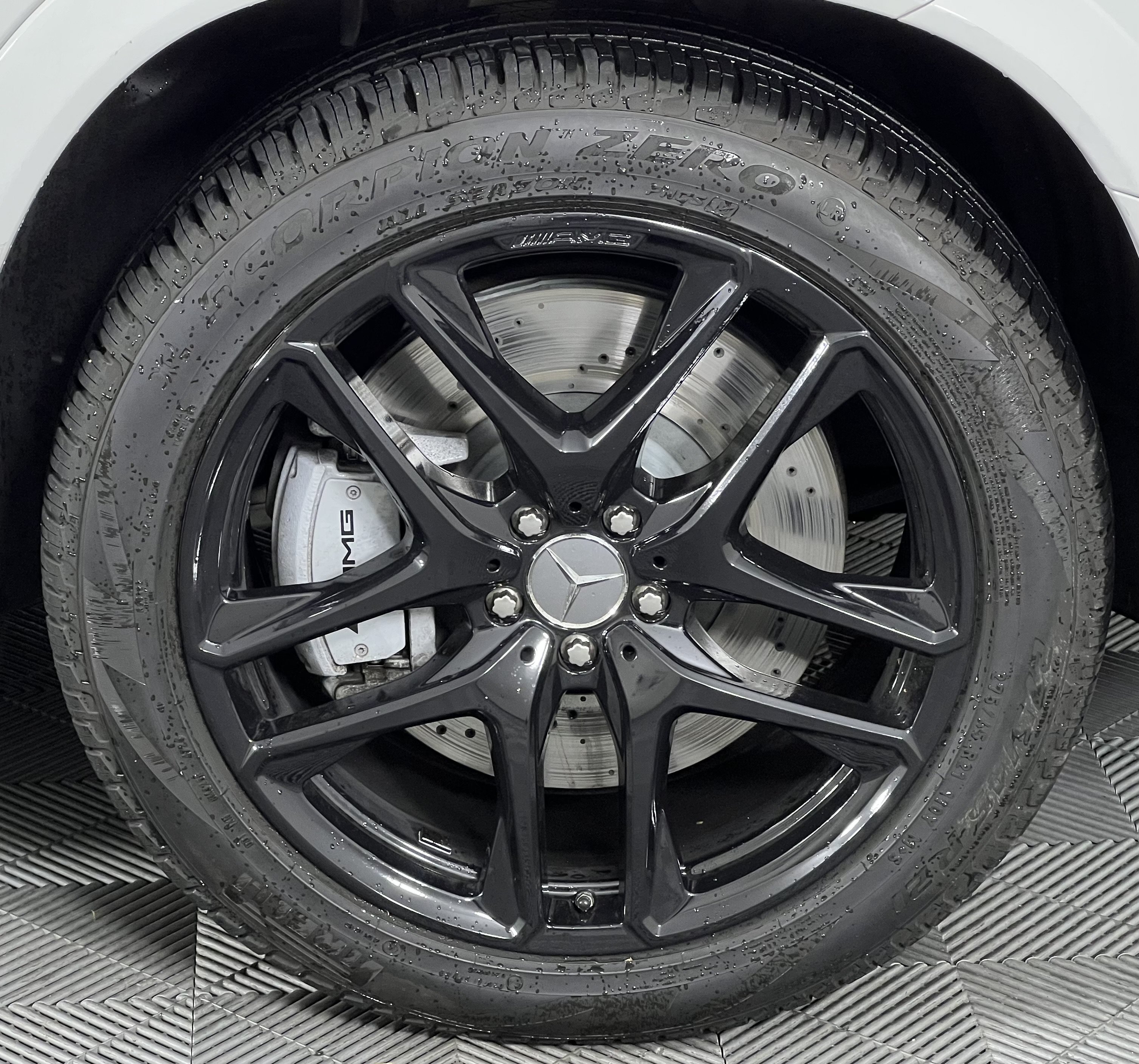 Certified 2021 Mercedes-Benz GLE 53 AMG 4MATIC image 15
