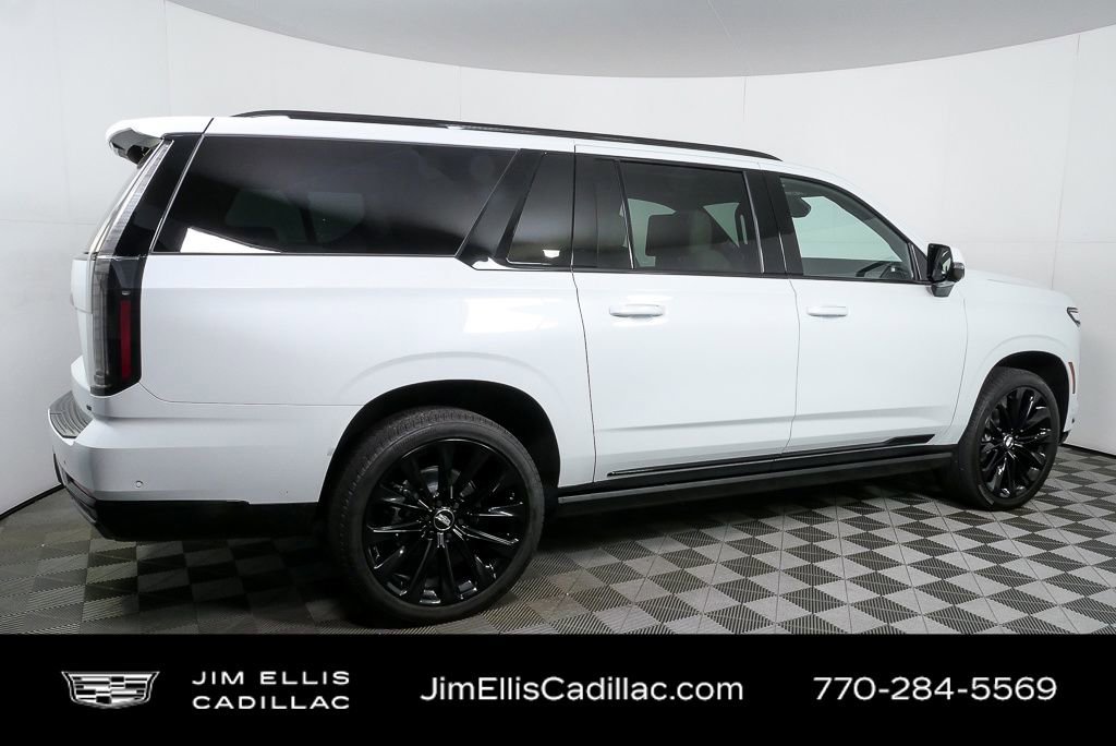 Certified 2026 Cadillac Escalade ESV Platinum Sport w/ LPO, ONYX Package image 30