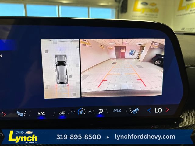 New 2027 Chevrolet Traverse Z71 w/ Driver Confidence Package AWD/4WD image 6