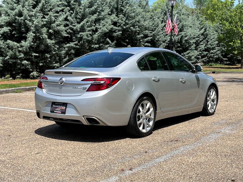 Used 2017 Buick Regal GS w/ Driver Confidence Package #1 AWD/4WD image 22