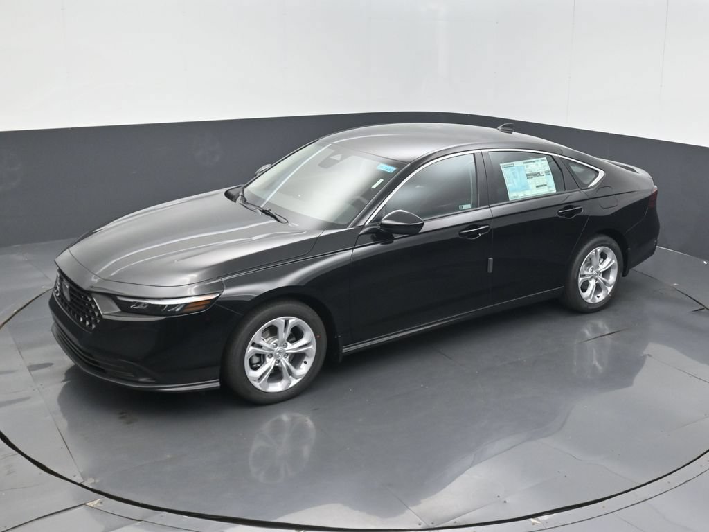New 2026 Honda Accord LX image 9