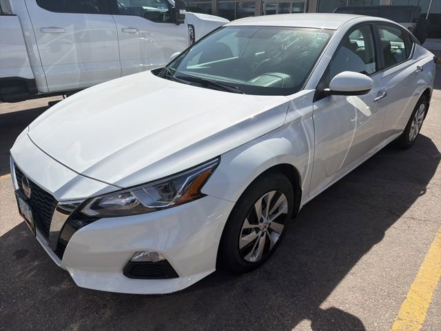 Used 2019 Nissan Altima 2.5 S AWD/4WD image 3
