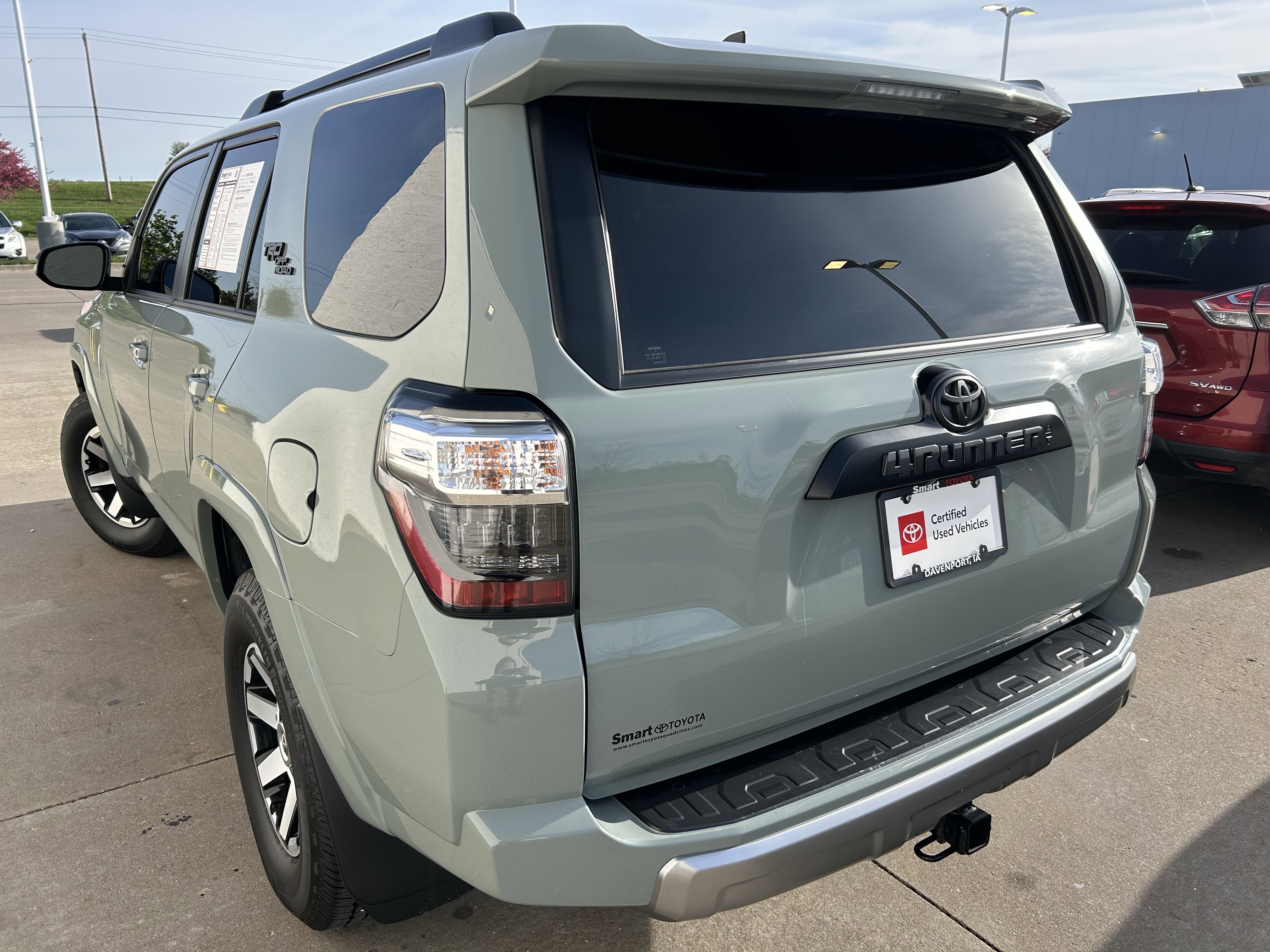 Certified 2022 Toyota 4Runner TRD Off-Road Premium w/ Moonroof Package image 4